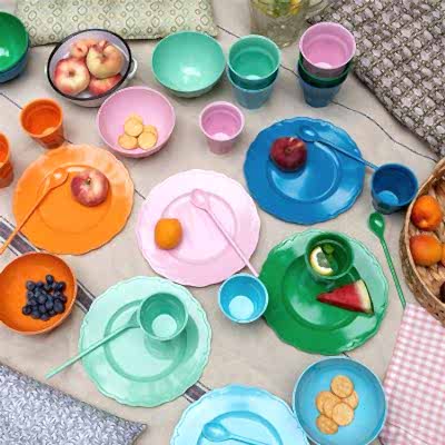 Children's tableware