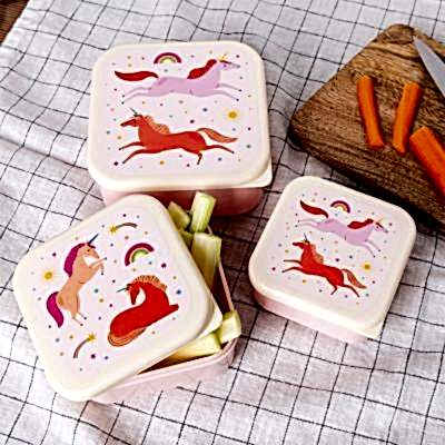 Snack boxes and mini snack pots