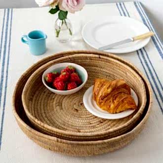 Round water hyacinth trays (set of 2)