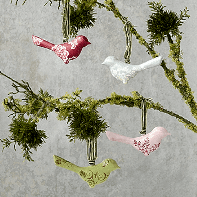 Hanging metal bird decoration