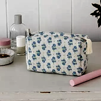 Quilted Makeup Bag - Cornflower