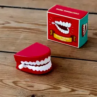 Chattering Teeth - Classic Jokes