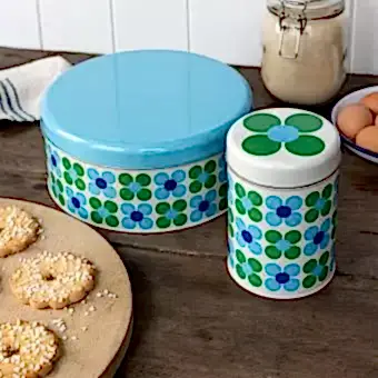 storage tin - Blue and green Daisy