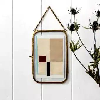 Rounded hanging brass frame 13x20cm