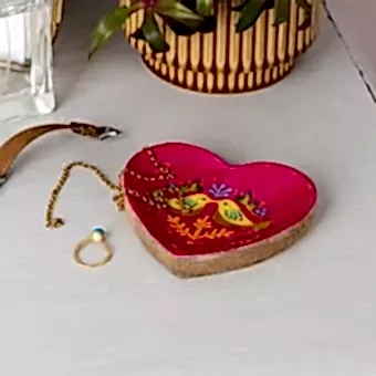 Wooden heart-shaped trinket dish - Birds