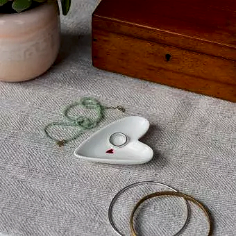 Mini glossy ceramic trinket dish - Heart