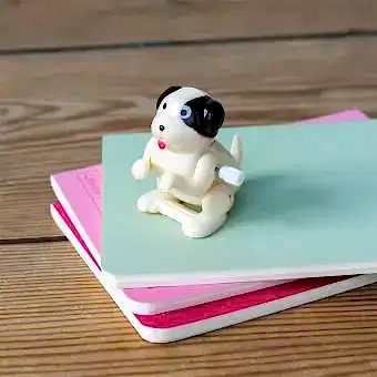 Wind-up jumping animal toy - dog