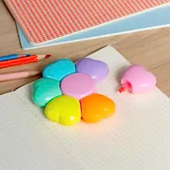 flower shaped highlighter in multicolour